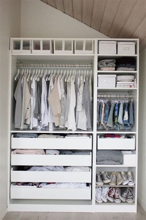 20+ Wardrobe Closet For Small Spaces – The Urban Decor