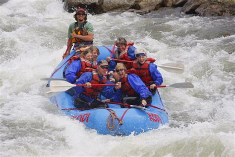 Best White Water Rafting Places In The U S Touristsecrets