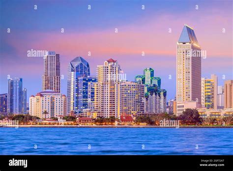 San Diego skyline at sunset, CA Stock Photo - Alamy