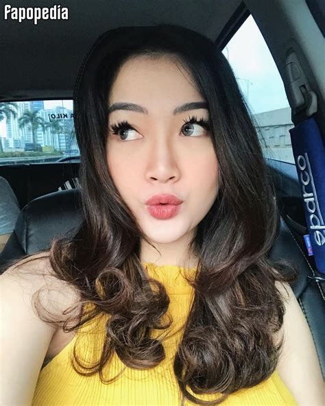 Ratu Desmi Azalia Nude Leaks Photo Fapopedia