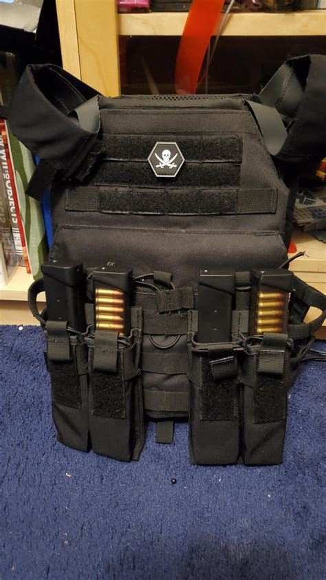 My Rothco Lightweight Plate Carrier With 2 Condor Double Smg Pouches