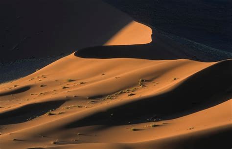 Dunas de areia vermelha sossusvlei namibnaukluft national park namíbia