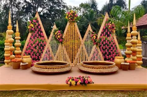 Pin By Prachi Tembhekar On Pins By You Traditional Wedding Decor