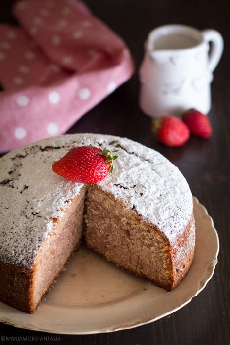 Torta Fior Di Fragola Con Panna E Fragole Frullate Basta Un Mixer