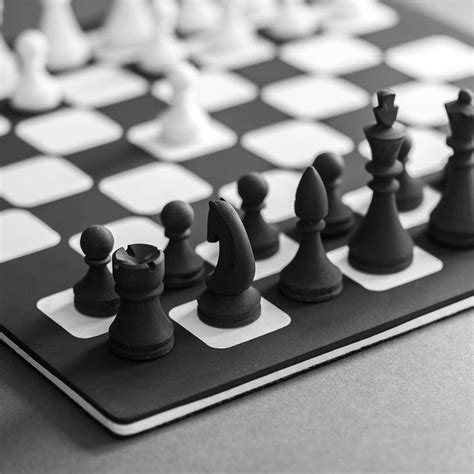 2 Minimal Chess Sets That Will Put You Apart Minimalgoods