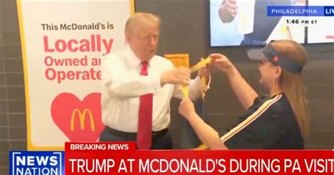 Donald Trump Accused Of Faking Mcdonalds Photo Opp