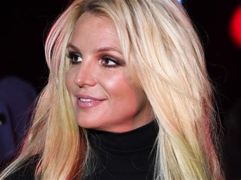 Britney Spears Wanted Reese Witherspoon To Narrate Memoir