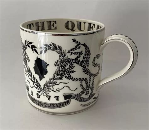 Wedgwood Queen Elizabeth Ii Silver Jubilee Mug Prof Richard