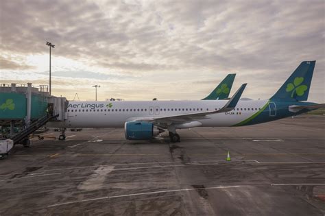 Review Aer Lingus A321neo Business Class Dub Phl The Points Guy