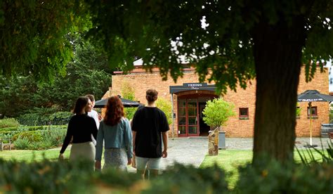 Must Visit Yarra Valley Cellar Doors