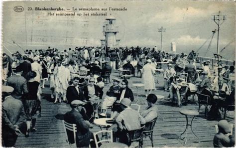 Cpa Ak Blankenberghe Le Semaphore Sur L Estacade Lighthouses