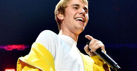 Justin Bieber Fan 9 Duped Into Sending Naked Selfies After Man Pretended To Be Pop Star