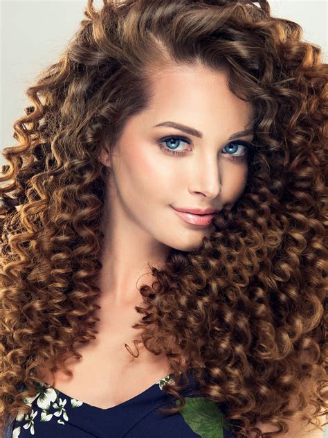 Пышные волосы (103 фото)