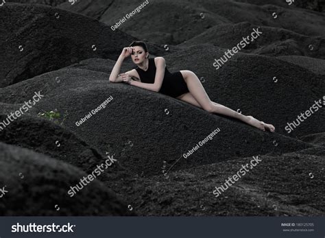 Fashion Portrait Sexy Girl Bikini Lying Stock Photo Shutterstock