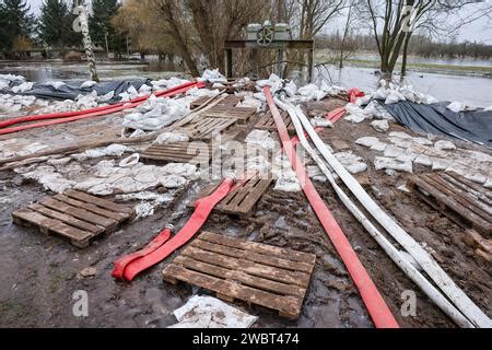 Sajonia Anhalt Oberr Blingen De Enero De Los Carnillos