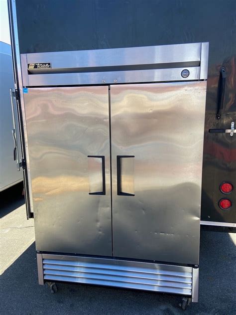 2 Door Freezer True T 49f Stainless Steel Reach In Upright 54 On Wheels 8608 Ebay