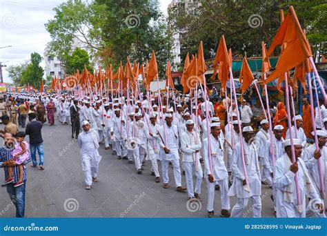 24 June 2024, Solapur, Maharashtra, India, Sant Gajanan Maharaj Palkhi from Shegaon To ...