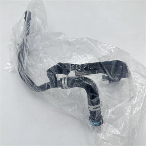 Lr034624 Auto Parts Exhaust Hose Engine Water Hose Lr034624 For Range