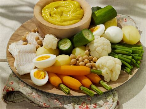 Aioli Traditionnel Facile D Couvrez Les Recettes De Cuisine Actuelle