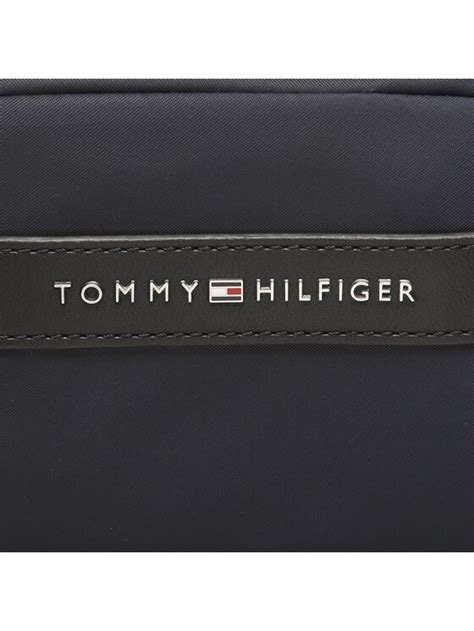 Tommy Hilfiger Advinka Th Central Repreve Mini Reporter Am Am