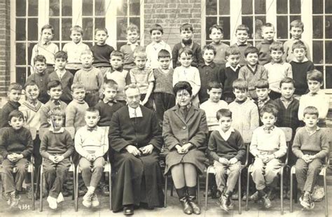 Photo de classe 10 de 1963 Ecole Des Frères Copains d avant