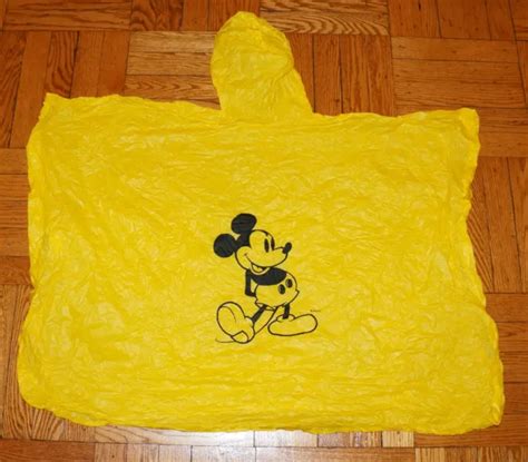 Walt Disney Mickey Mouse Poncho Vintage Ann Es Jaune