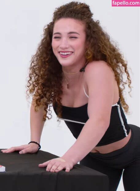 Sofie Dossi Sofiedossi Nude Leaked Photo 158 Fapello