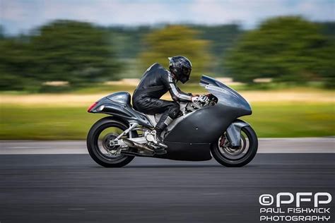 Guy Martin Km H Mph On A Hp Hayabusa