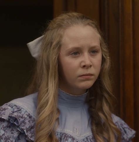 Diana Barry Amybeth Mcnulty Gilbert Blythe Anne With An E Love Now