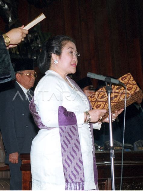 Sidang Istimewa Mpr Antara Foto