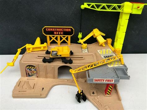 Hot Wheels Construction Site Playset - BEST ADVANCED MANUFACTURED