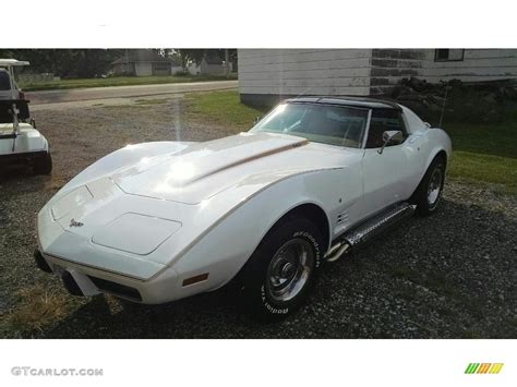 1977 Classic White Chevrolet Corvette Coupe 138485778 Photo 16