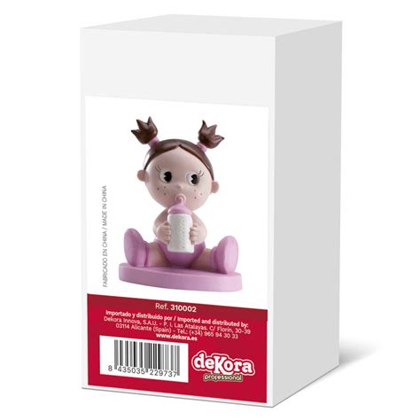 FIGURA TARTA BAUTIZO NIÑA CON BIBERÓN 10CM Dekora