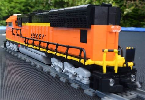 MOC BNSF SD-70 - LEGO Train Tech - Eurobricks Forums