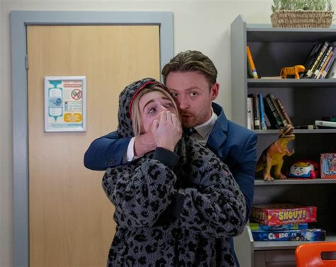 Coronation Street star Cait Fitton reveals Laurens terror in baby scenes