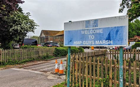 HMP Guys Marsh Prison Officers make personal appeal to residents of ...