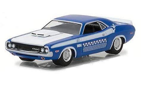 Miniature Dodge Challenger 1 64 Greenlight T A Bleue 1970 Voiture