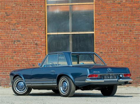 1967 Mercedes Benz 250 SL Pagoda For Sale ClassicCars CC 1175236