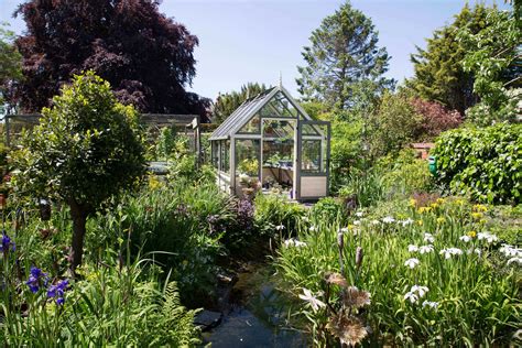 An English Country Garden Greenhouse - Cultivar Greenhouses Inc. | USA