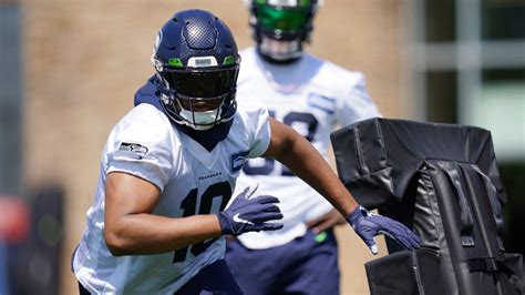 Seahawks Lb Uchenna Nwosu To Represent Nigeria At Nfl Africa Event In Ghana