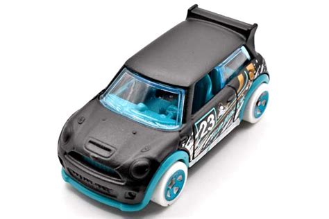 MINI COOPER S CHALLENGEのレビュー二代目BMWミニのワンメイクレースカー HLJ92 Hot Wheels 情報まとめ ホットウィール にわかマニア
