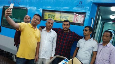 Bandhan Express Makes Its First Commercial Run Between Kolkata And