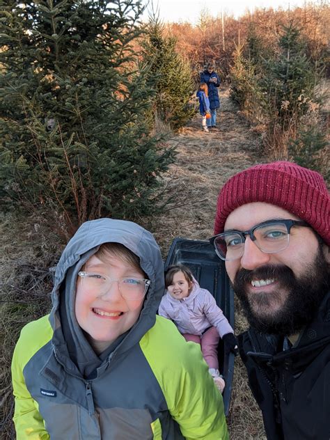 The Rural Blog: Many environmentalists prefer real Christmas trees over