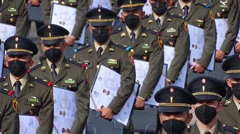 Aspectos De La Ceremonia De Graduaci N En El H Colegio Militar Youtube