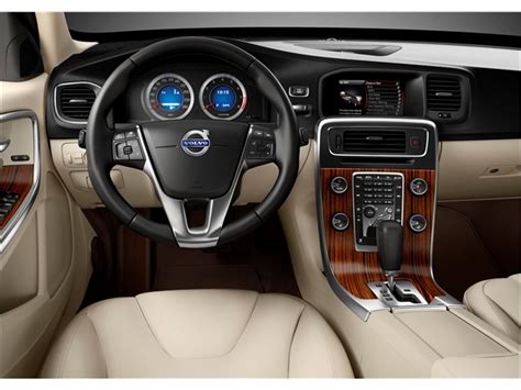 2013 Volvo S60: 85 Interior Photos | U.S. News