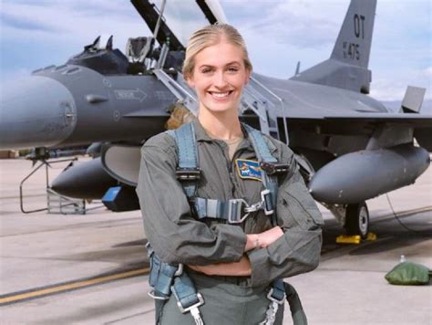 U.S. Air Force pilot has her sights set on claiming Miss America crown | The Stratford Beacon Herald