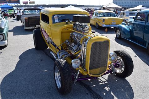 Photo Gallery Goodguys Th Summit Racing Lone Star Nationals Part