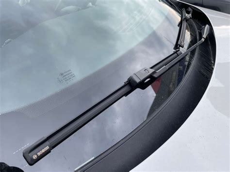 Упоры багажника + щетки стеклоочистителя — Peugeot 308 (2G), 1,6 л ...