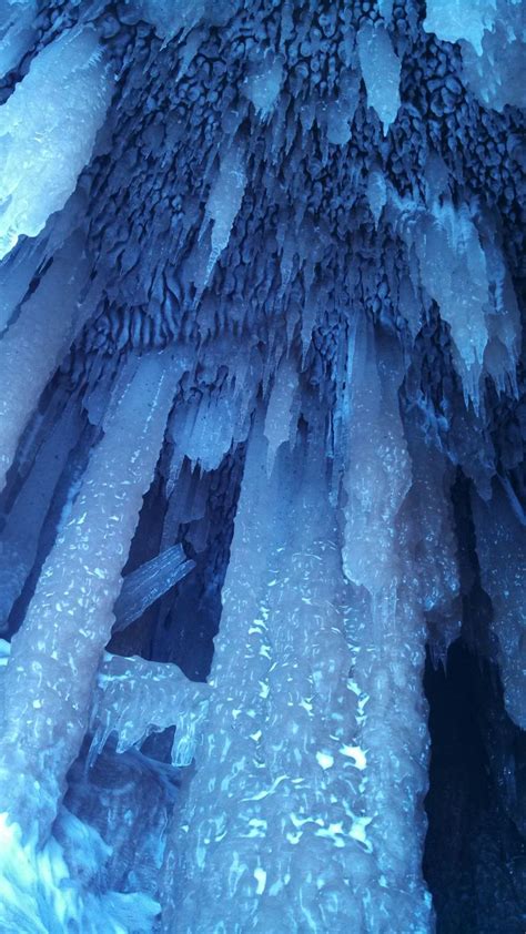 Ice Hanging Inside A Cave Ice Caves Lake Superior Wisconsin Ice Cave Ice Palace Favorite