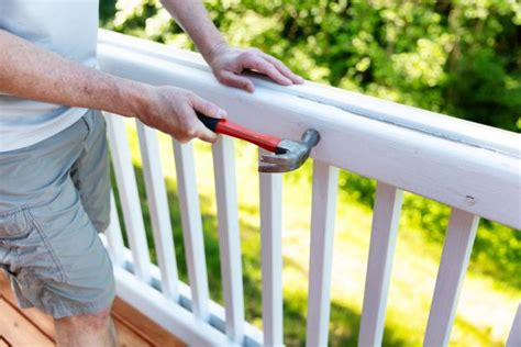 Professional Outdoor Railing Repair in Your Area | Outdoor Railing ...